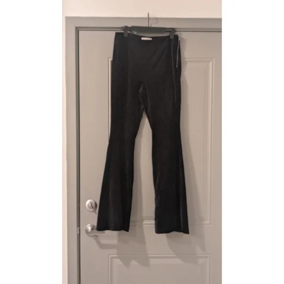 Women's Anthropologie Black Velvet Flare Pants Size 4 - Picture 3 of 15